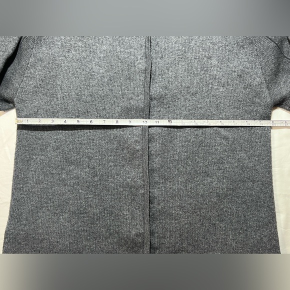 SOLAR Charcoal gray wool and cashmere blend cardigan sweater size M. - Picture 10 of 11